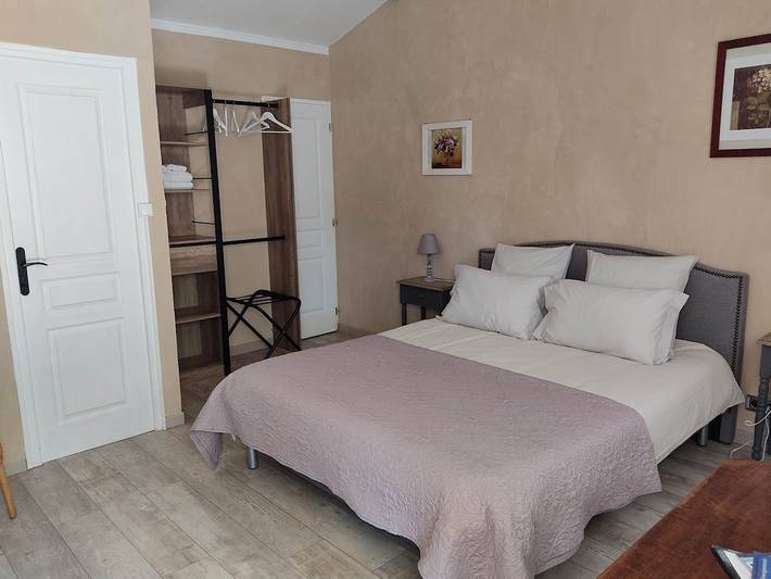 Chambre d’hôte pour 2 personnes, avec jardin et piscine en Corse - 3