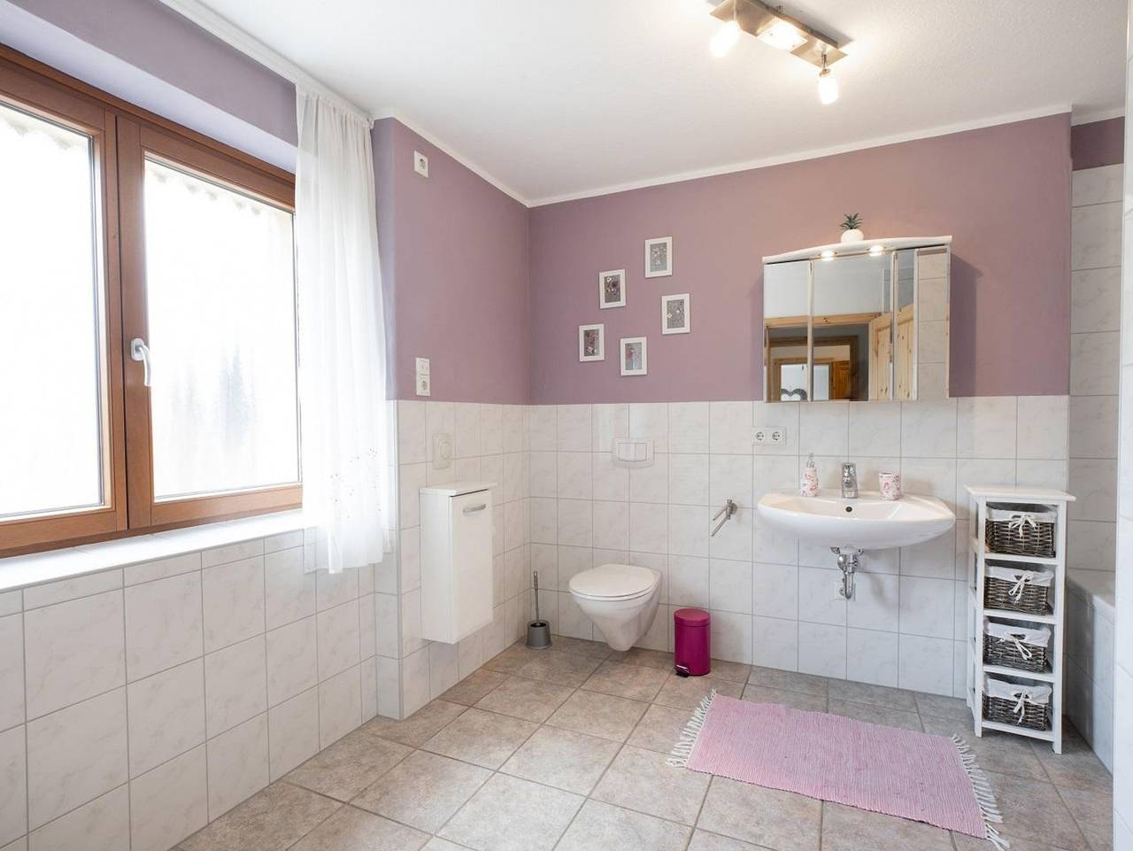 Ganze Ferienwohnung, Ferienwohnungen Wengenroth - 2-Bett-Wohnung "Rose" in Westerburg, Westerburg & Umgebung