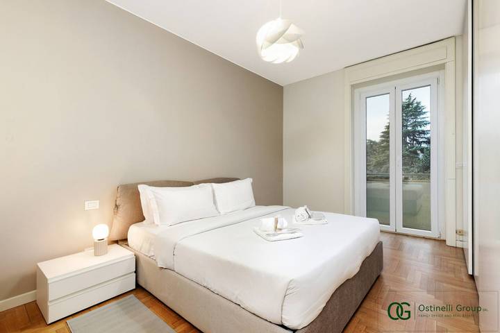 Ferienwohnung für 4 Personen, mit Whirlpool und Balkon/Terrasse in Mailand - 2