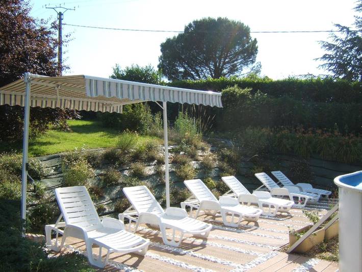 Chambre pour 2 personnes, avec piscine et jardin