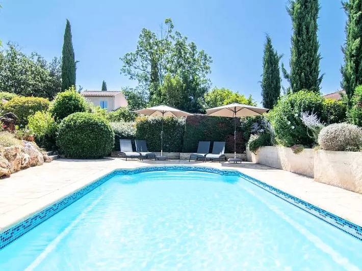 Villa für 8 Personen, mit Garten und Pool - 1