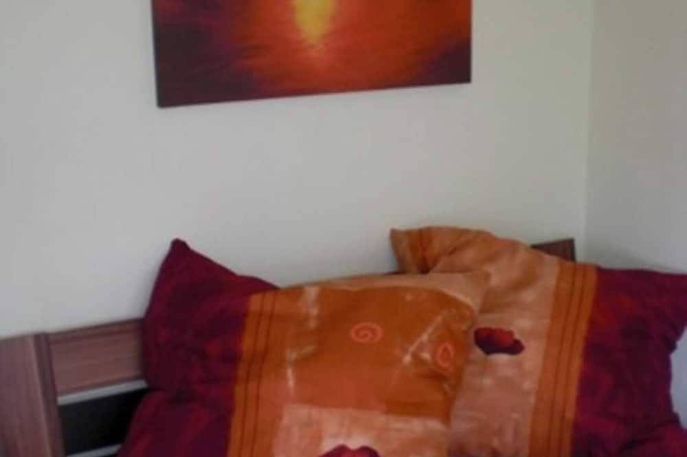 House 1 in Strasen - Vacation Home in Strasen in Strasen, Wesenberg