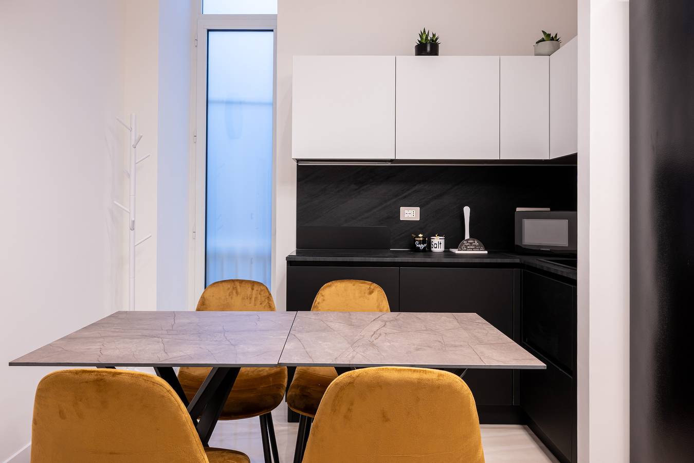 Apartamento entero, Cafarelli House in Nápoles, Provincia de Nápoles