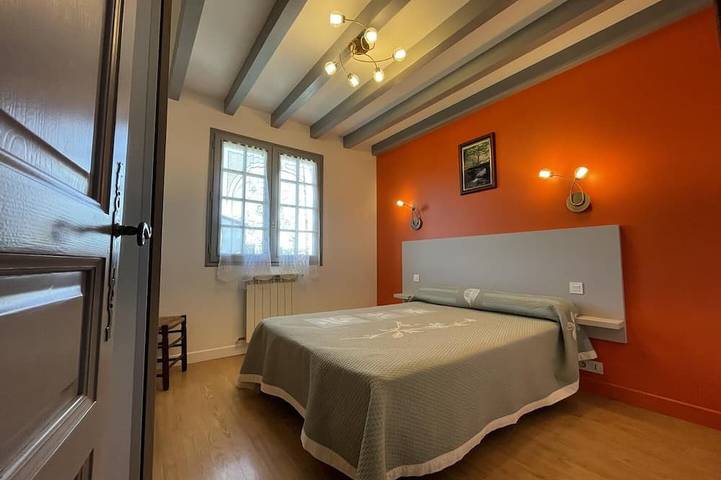 Location de vacances pour 10 personnes, avec jardin dans Ainhice-Mongelos - 3