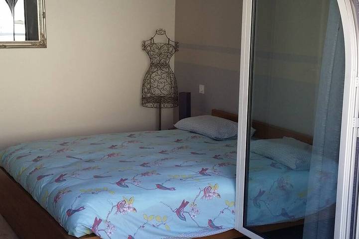 Gîte pour 8 personnes, avec terrasse dans La Gare Du Midi Biarritz