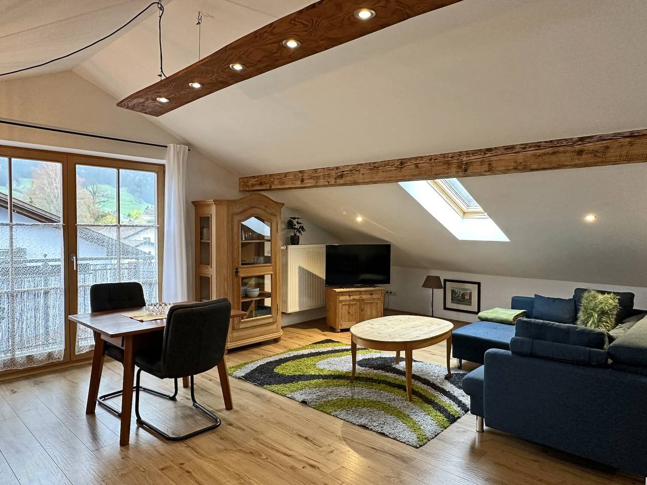 Ganze Ferienwohnung, Ferienwohnung Scheibenwand-Loft - Scheibenwand-Loft Ferienwohnung 55 qm, offener Wohn- und Schlafraum mit Balkon in Kampenwand, Aschau im Chiemgau