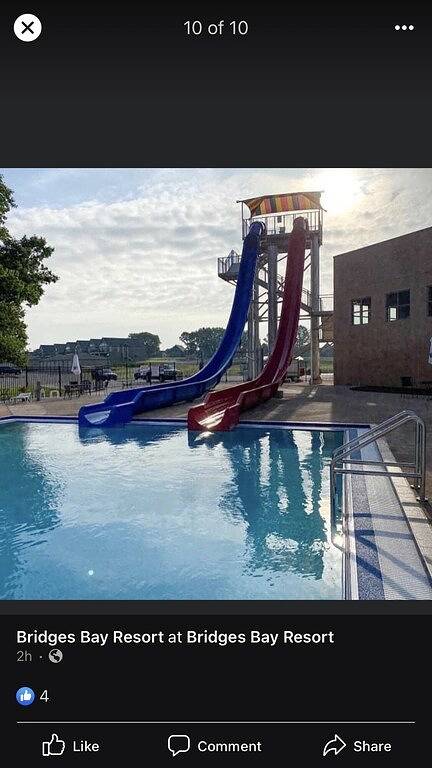 Neu aktualisiert Ferienhaus @ Bridges Bay Resort befindet sich am Teich in Dickinson County