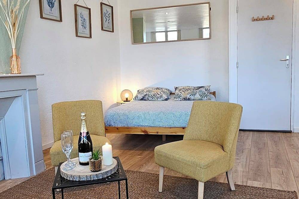 Entire apartment, La Jungle - Vue Directe et Magnifique sur le Port in Saint-Valery-en-Caux, Dieppe region
