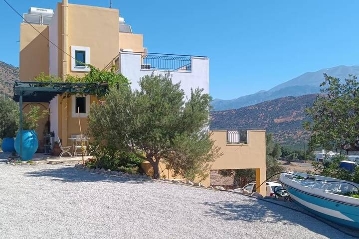 Ferienhaus für 4 Personen, mit Balkon und Terrasse sowie Garten und Ausblick in Agia Galini - 3