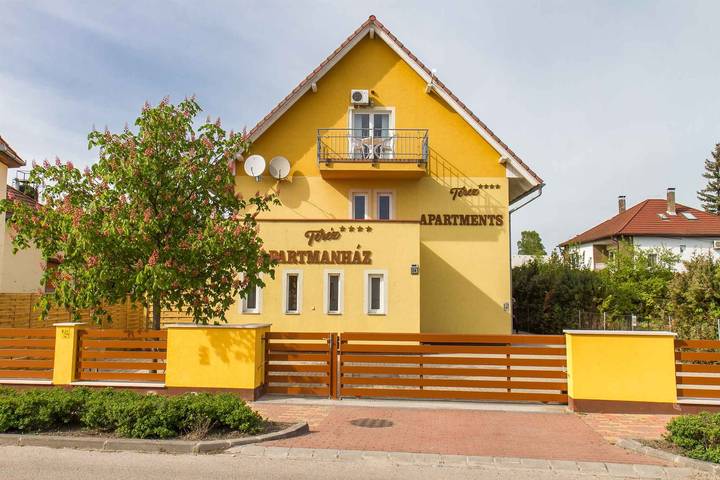 Ferienwohnung für 3 Personen, mit Garten