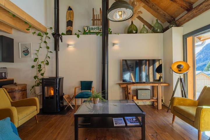 Gîte pour 2 personnes, avec terrasse à Montricher-Albanne - 2