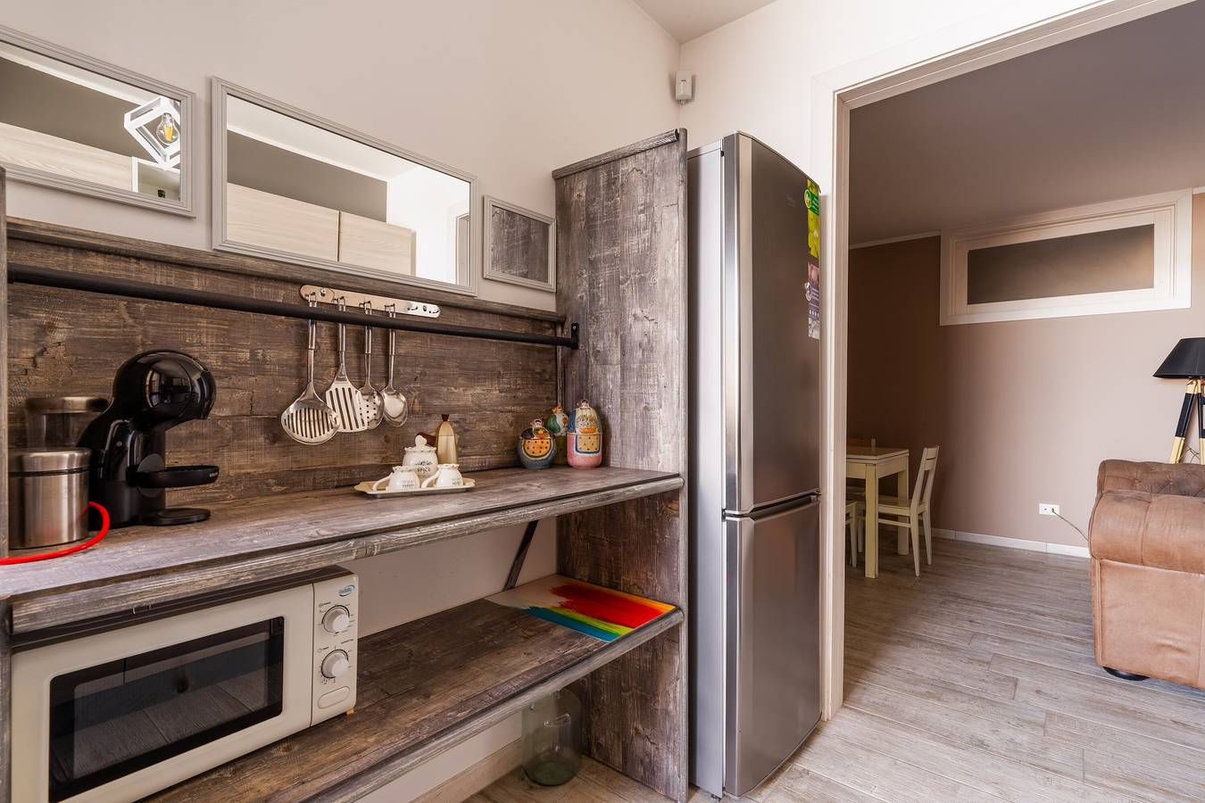 Appartamento intero, 'Villa Sunrise' con terrazza condivisa, Wi-Fi e aria condizionata ideale per 4/5 Adultie 1 bambino in Gallipoli, Golfo di Taranto
