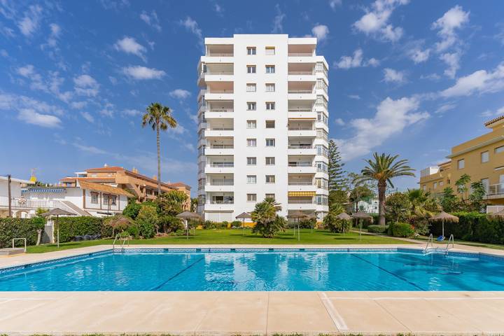 Gehele studio, Studio 'Butiplaya' met uitzicht op zee, Wi-Fi en airconditioning in Playa de La Cala - El Torreón (Mijas), Mijas