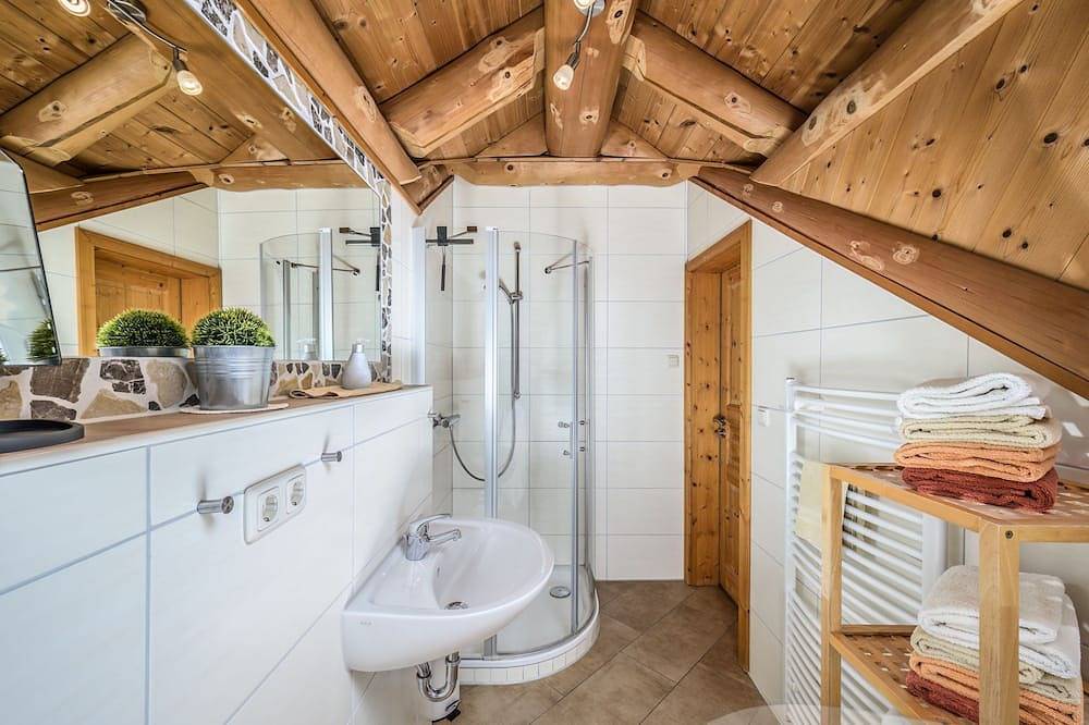 Ganze Wohnung, Naturstammhaus Morgensonne - Heumanns Blockhäuser am Wald in Pottenstein, Frankenalb