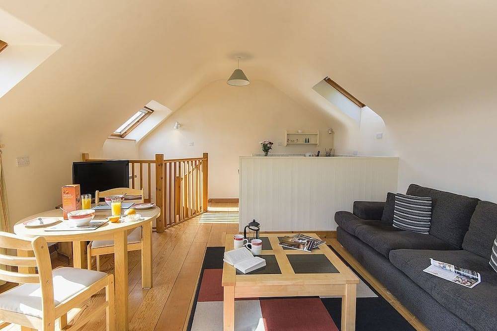Cudden View - Charakter und geräumiges Cottage. Privater Garten. Panoramablick auf das Meer in Marazion, Cornwall