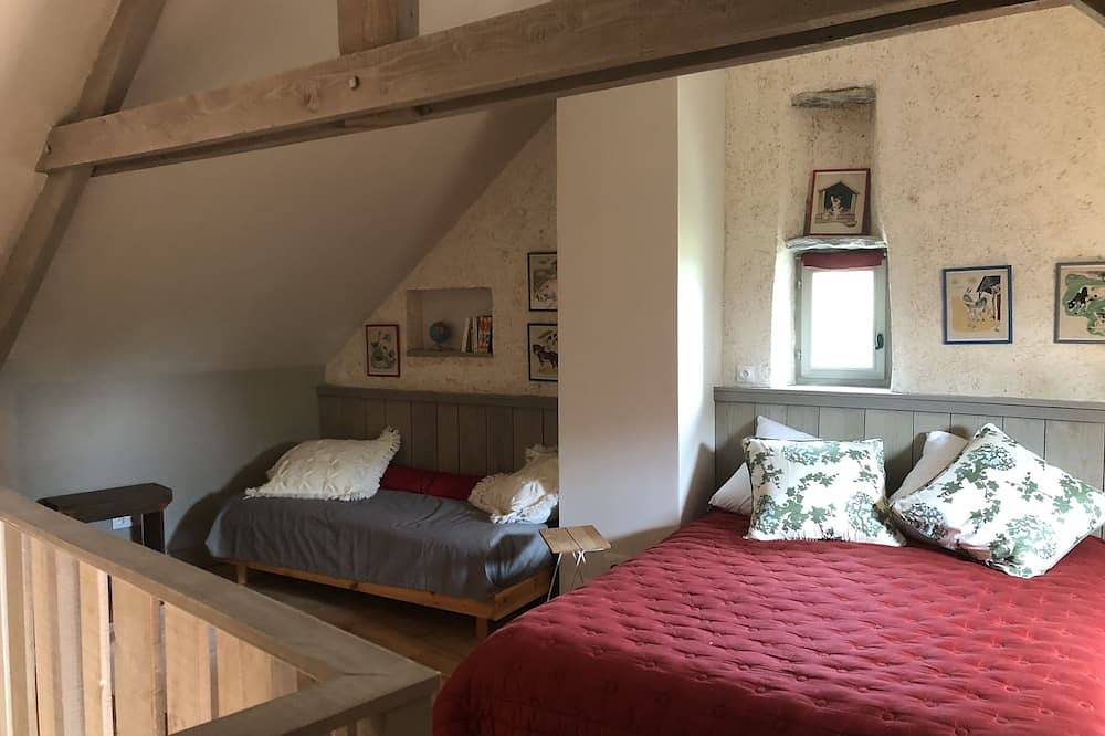 Biâo Petit Gîte - ecological - very quiet 5 minutes from the beach in Bretteville-sur-Ay, Coutances und Umgebung