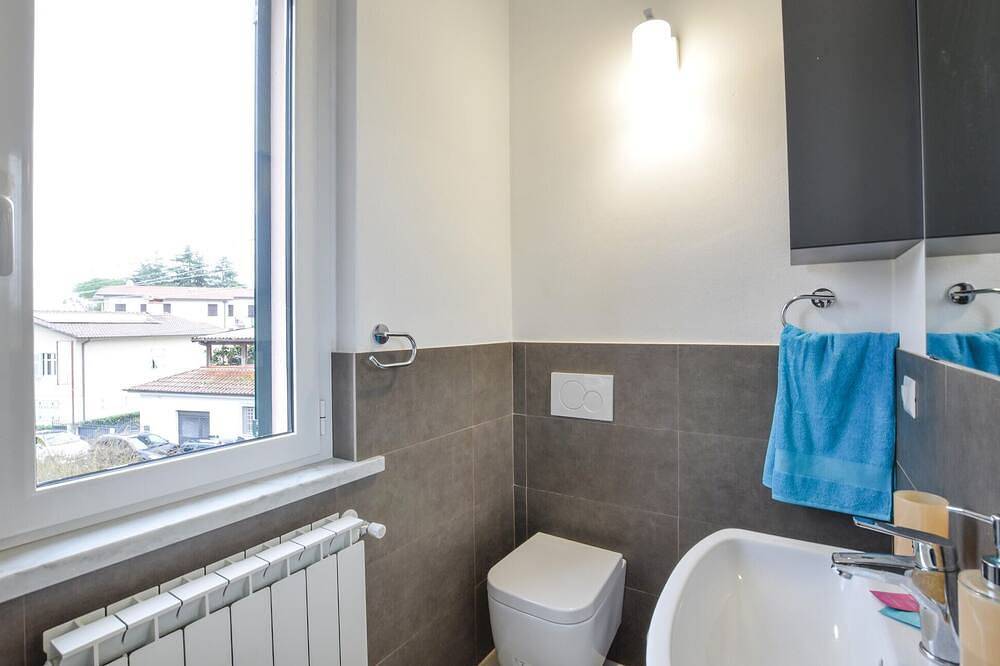 Entire apartment, Amazing apartment in Ameglia with Wifi in Ameglia, Ameglia Municipality