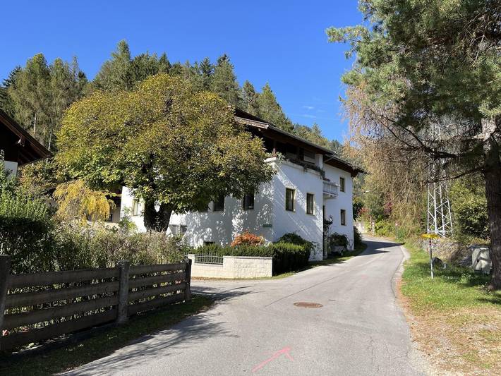Ferienwohnung für 5 Personen, mit Garten und Ausblick sowie Balkon, kinderfreundlich - 1