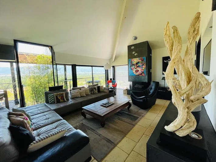 Villa pour 10 personnes, avec piscine et sauna ainsi que jacuzzi et balcon - 1
