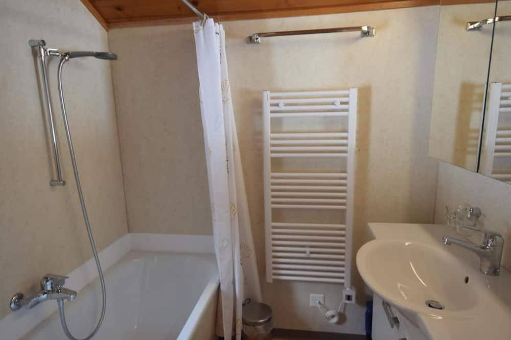 Ganze Wohnung, Apartment Ost in Lauterbrunnen, Grindelwald und Umgebung