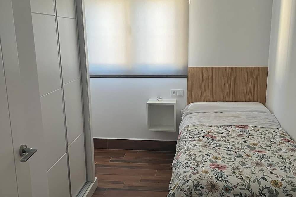 Entire apartment, El Balcón          . in Algodonales, White Villages