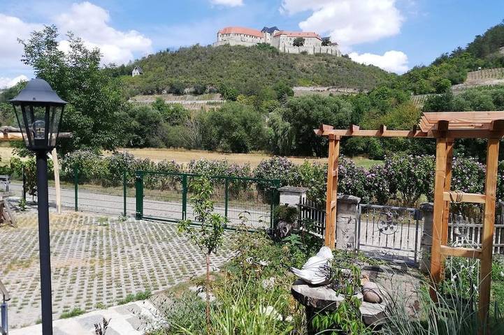 Ferienwohnung für 3 Personen, mit Garten in Freyburg (Unstrut)
