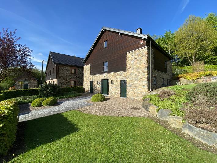 Vakantiehuis voor 15 personen, with Terras and Tuin as well as Sauna in Stavelot