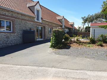 Gîte pour 9 personnes, avec jardin et terrasse à Audinghen