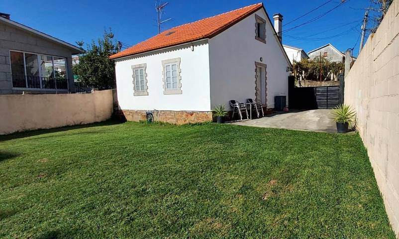 Casa de férias para 4 pessoas, com jardim, com animais de estimação em Sanxenxo