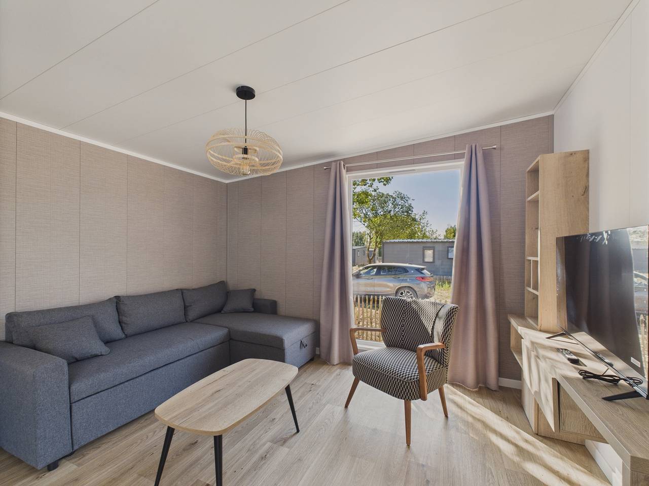 Chalet avec piscine pour 4 adultes/2 enfants in Saint-Gilles-Croix-de-Vie, Valle del Loira