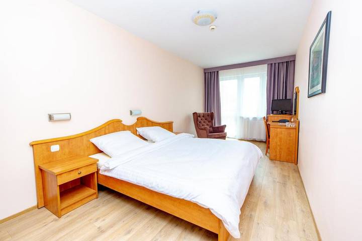 Ferienanlage für 2 Personen, mit Sauna und Whirlpool sowie Garten und Pool in Swinemünde - 4