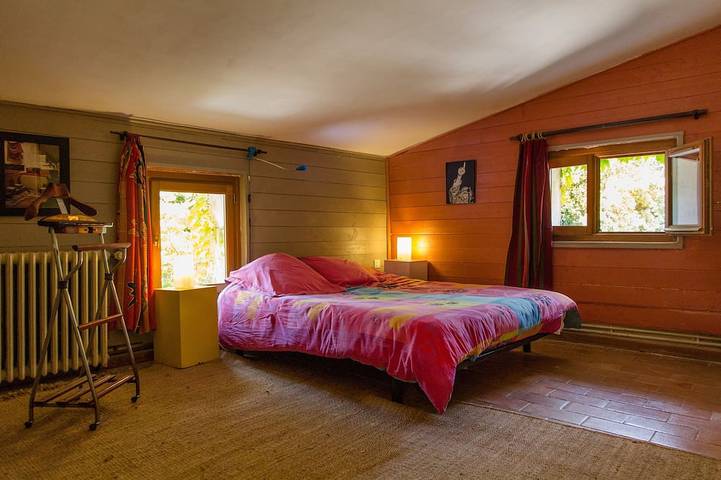 Location de vacances pour 6 personnes, avec jardin à Vauvenargues - 2