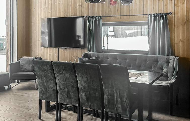 Ferienhaus für 12 Personen mit Terrasse in Valle