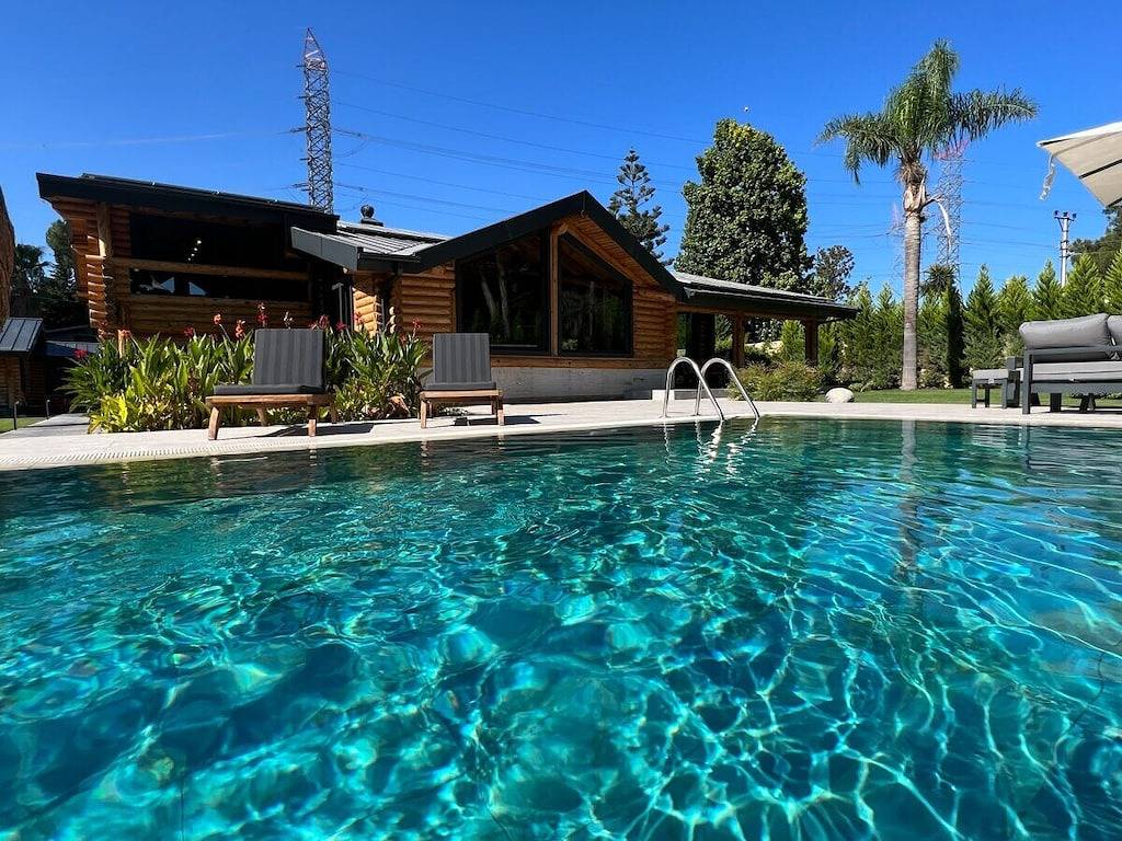 Villa in Antalya mit Schwimmbecken in Antalya, Provinz Antalya