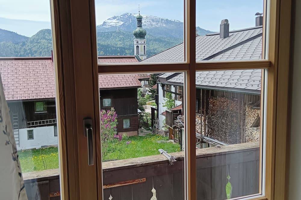 Ganze Wohnung, Ferienwohnung 1, 45qm für max. 2 Personen in Reit im Winkl, Bayerische Alpen