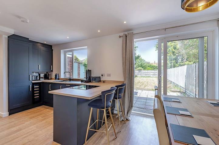 Glamping for 7 people, with garden, with pets in Deal