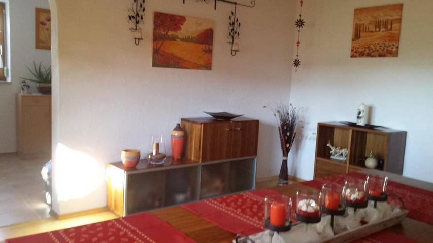 Ferienwohnung für 5 Personen, mit Ausblick und Garten in Tussenhausen