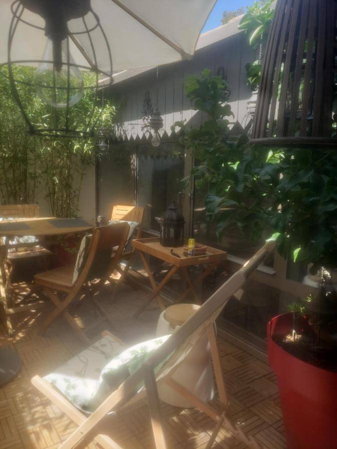 Villa pour 2 personnes, avec terrasse et vue
