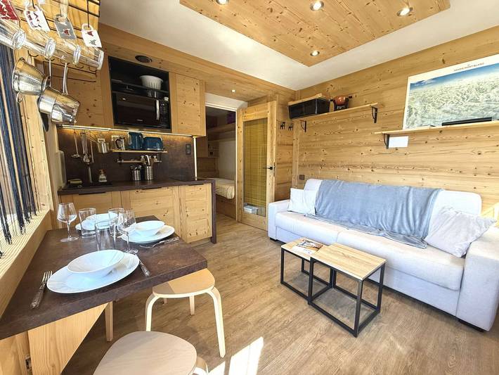 Apartamento entero, Estudio acogedor con balcón, cerca de pistas y comercios – Crest-Voland, 4 personas in Cohennoz, Albertville region