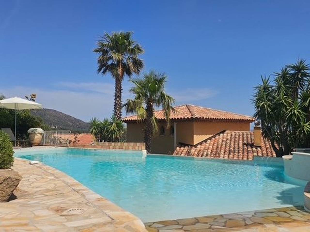 Villa with sea view, pets welcome - 12 guests in Bormes-les-Mimosas, Nationaal park Port-Cros