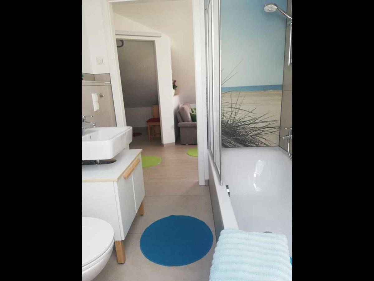 Appartement entier, Appartement de vacances pour 2 personnes avec balcon in Bad Neustadt an der Saale, Rhön-Bayern