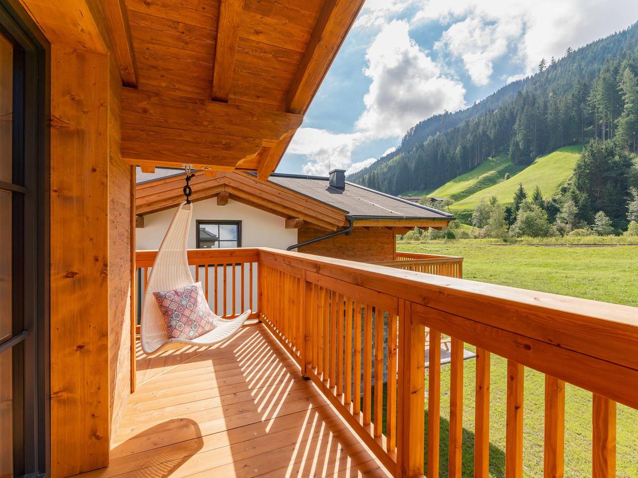 Lodge mit Sauna in der Nähe der Skigebiete in Pinzgau