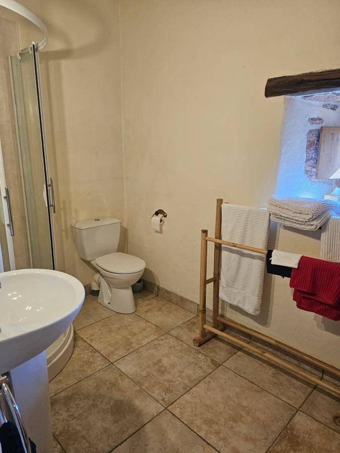 Chambre d’hôte pour 2 personnes, avec Jardin et Vue à Cajarc