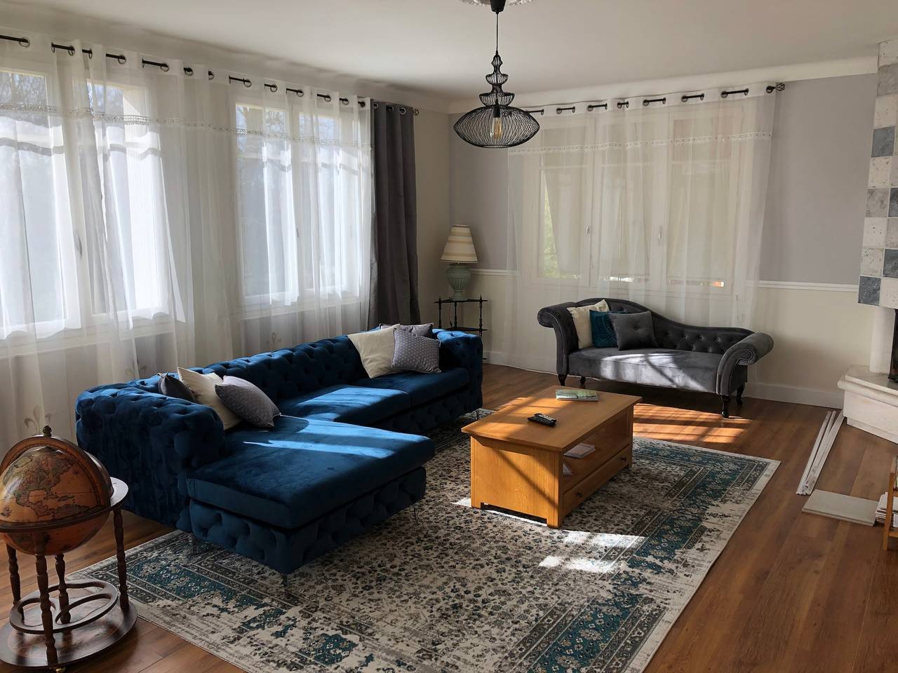 Appartement entier, Gite La Garonne avec piscine partagée, jardin commun et Wi-Fi in Lédat, Région de Villeneuve-sur-Lot