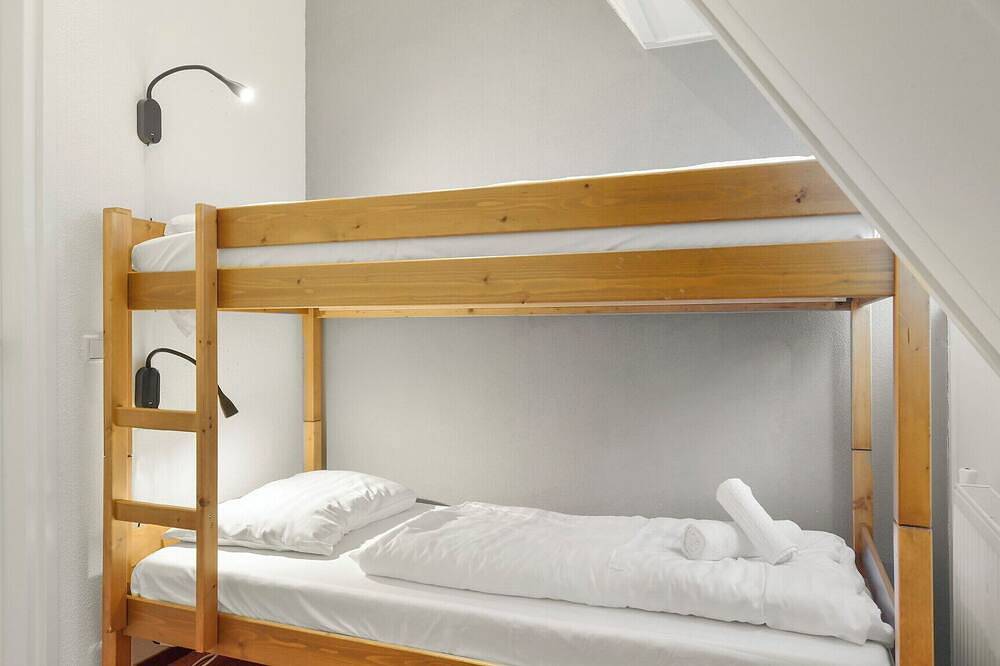 Comfortable bungalow for 6 persons in Drenthe