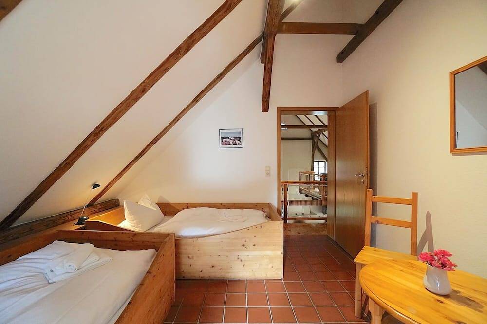 Ferien auf dem Islandpferdehof - Ferienhaus Gandur für bis zu 7 Personen in Osterby, Rendsburg-Eckernförde