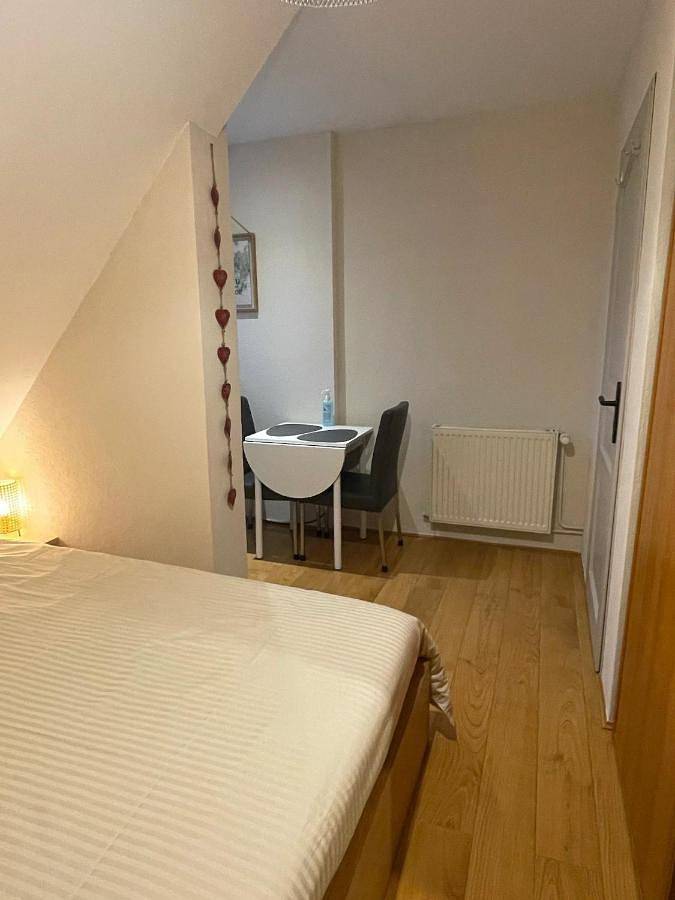 Double Room with Private Bathroom in Montmédy, Verdun