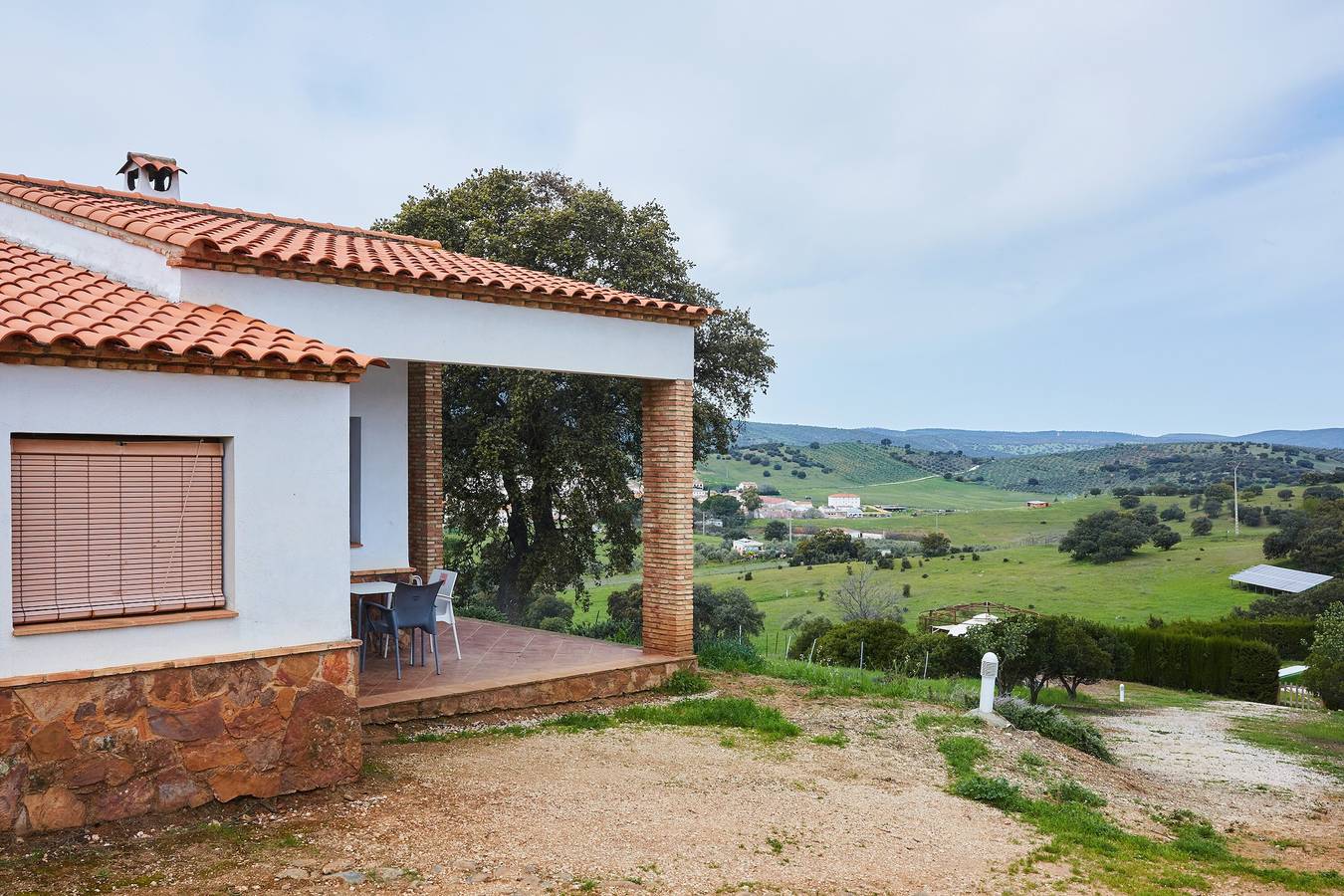 Landhaus 'Casa Las Niñas' mit Bergblick, Gemeinschaftspool und Klimaanlage in Aldeaquemada, Sierra Morena