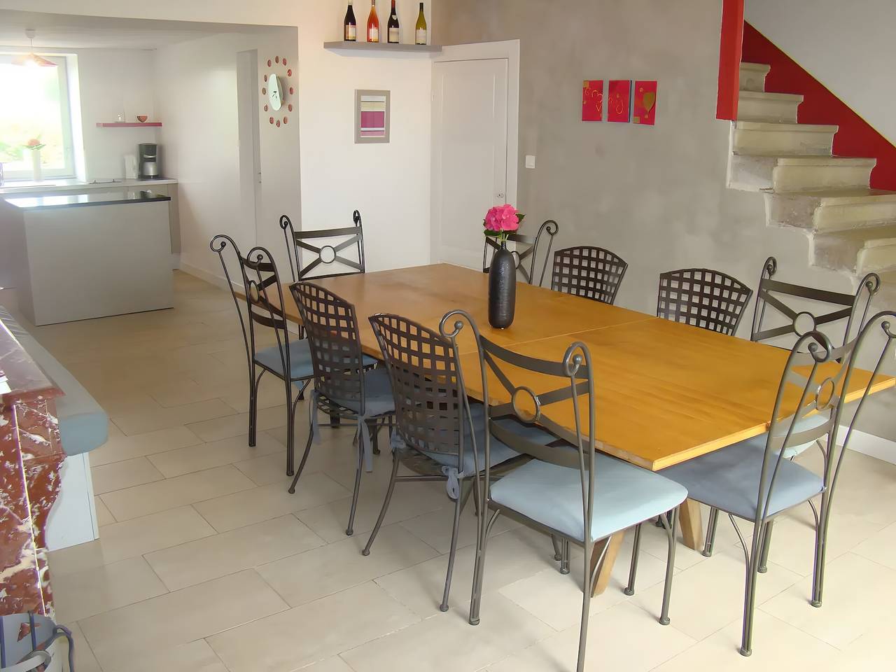 Holiday Home “Gîte En Beaujolais” with Wi-Fi in Belleville-en-Beaujolais, Villefranche-sur-Saône region