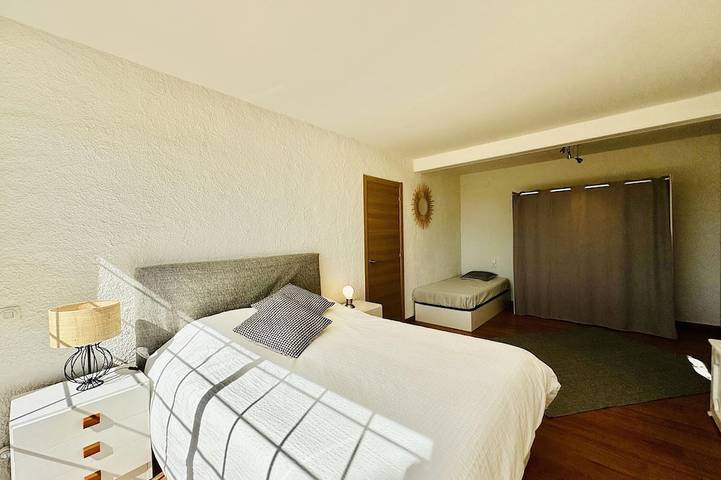 Villa pour 8 personnes, avec terrasse ainsi que jardin et piscine à Sant Feliu de Guíxols - 3